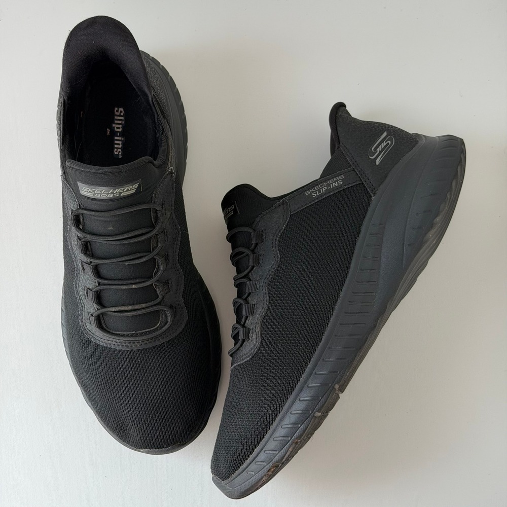 Skechers Hands Free Slip-in Sneakers Womens 9.5 Black Athletic Mesh Comfort Walk